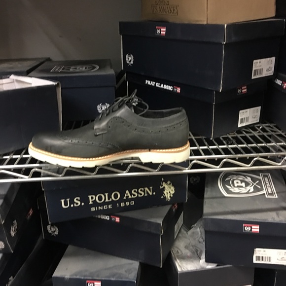 Men and Women Clothes and Shoes - Picture 8 of 8